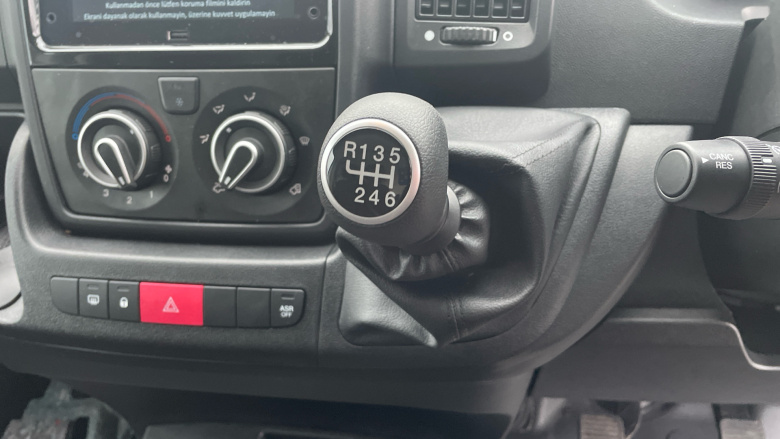 Vauxhall Movano 3500 L3 Diesel Fwd 2.2 Turbo D 140ps H2 Van Prime